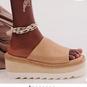 Free People Santorini Tan Espadrilles